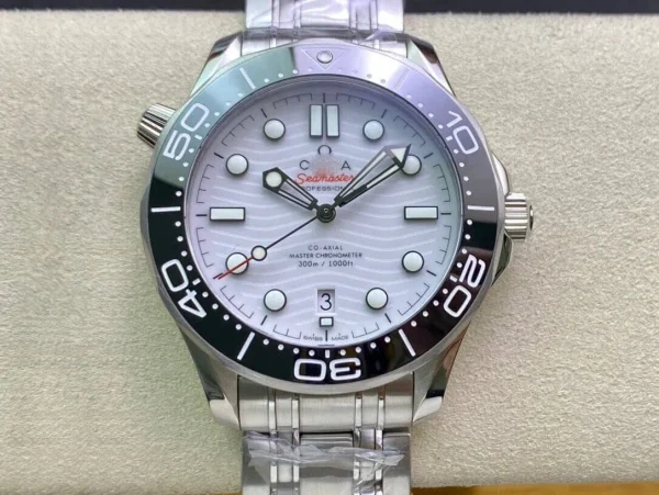 OMEGA SEAMASTER DIVER 300M 210.30.42.20.04.001 OR FACTORY BLACK BEZEL