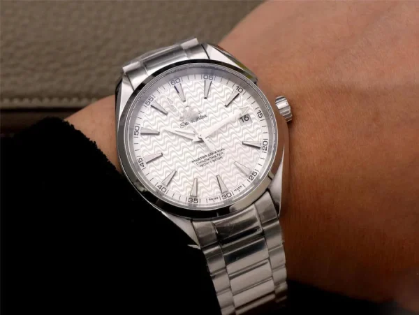 OMEGA SEAMASTER 231.10.42.21.02.006 VS FACTORY STAINLESS STEEL STRAP - Image 3