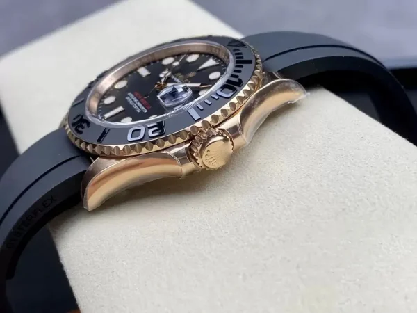 ROLEX YACHT MASTER M126655-0002 CLEAN FACTORY RUBBER STRAP - Image 4