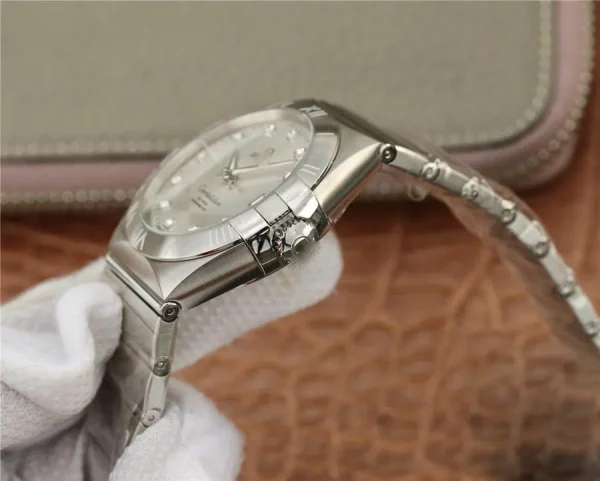 OMEGA CONSTELLATION 123.10.38.21.52.001 VS FACTORY CARBON FIBER CASE - Image 4