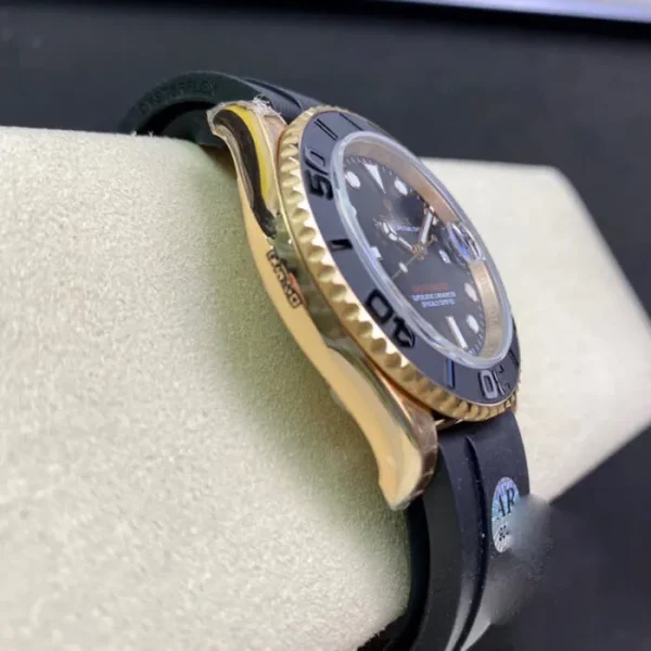 ROLEX YACHT MASTER 116655 AR FACTORY BLACK RUBBER STRAP - Image 4