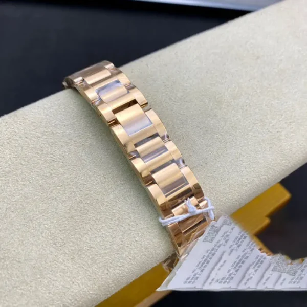 BALLON BLEU DE CARTIER 28MM WGBB0007 V6 FACTORY GOLD BEZEL - Image 6